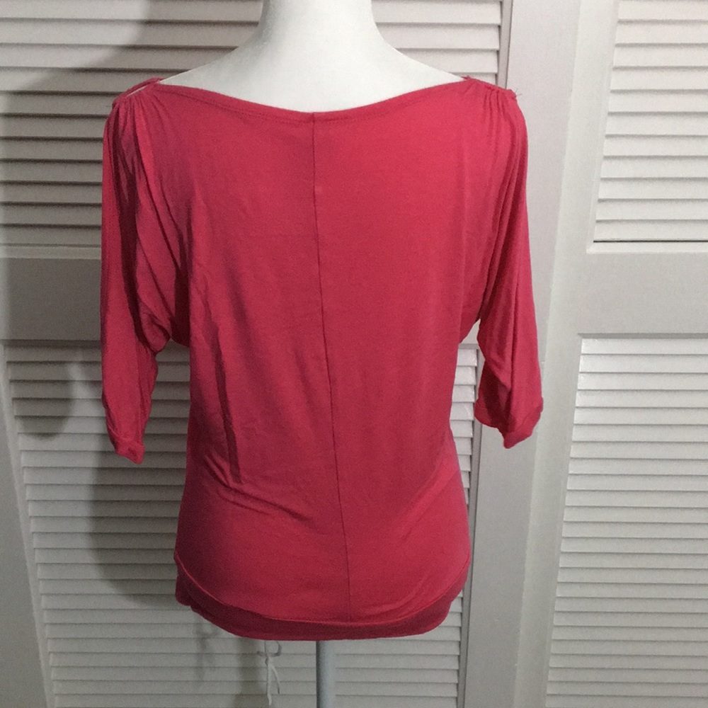 Women’s top - Picture 2 of 5
